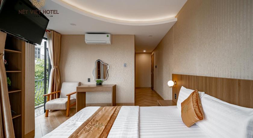 Nét Việt Hotel Vincom,