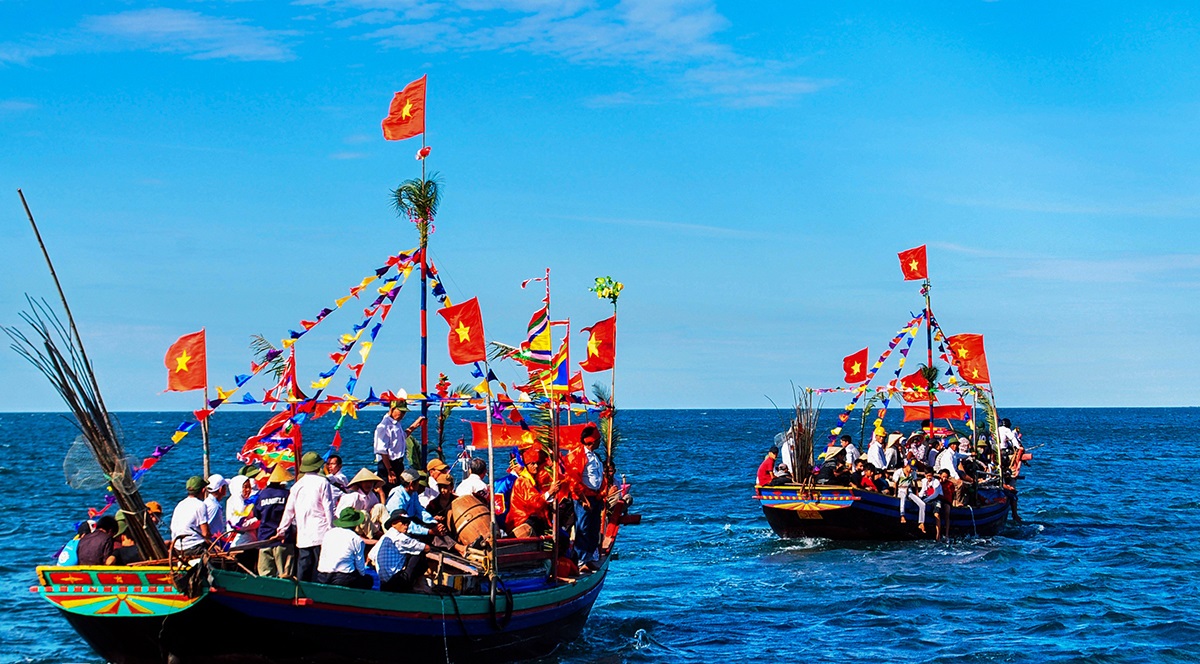 Lễ hội cầu ngư Nhượng Bạn tại Hà Tĩnh