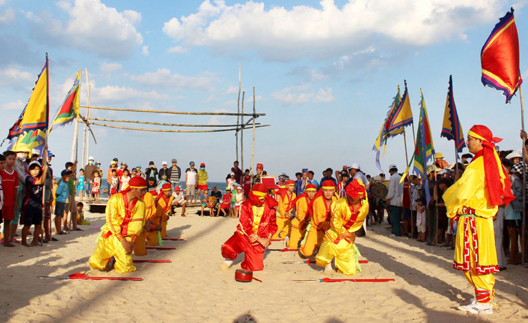 Lễ hội Cầu Ngư
