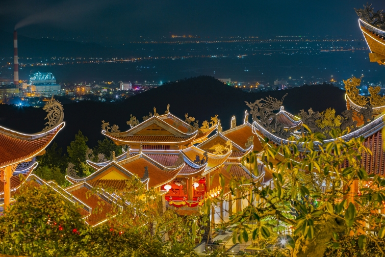 Chùa không thu vé tham quan