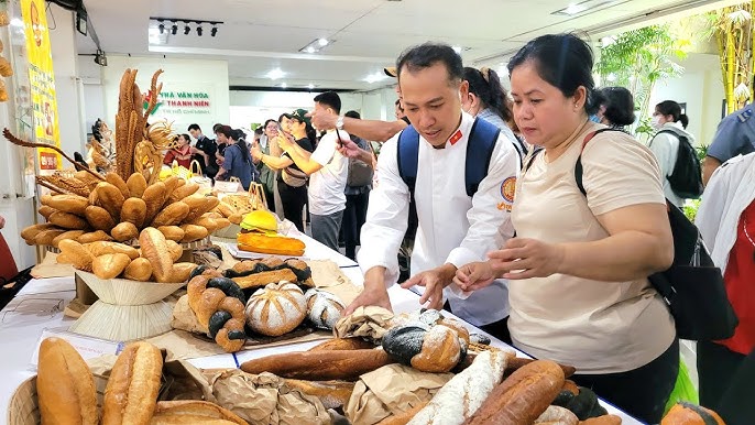 Hình ảnh tổ chức Lễ hội Bánh mì Việt Nam