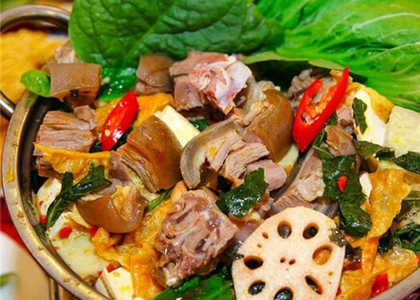 Đặc sản Đà Lạt lẩu dê