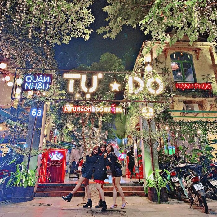 Quán nhậu tự do