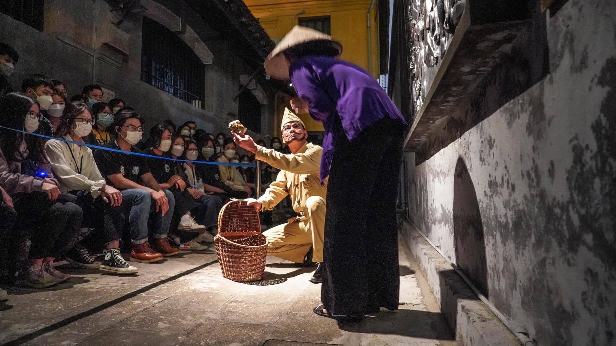 Đêm thiêng liêng tại Nhà tù Hỏa Lò