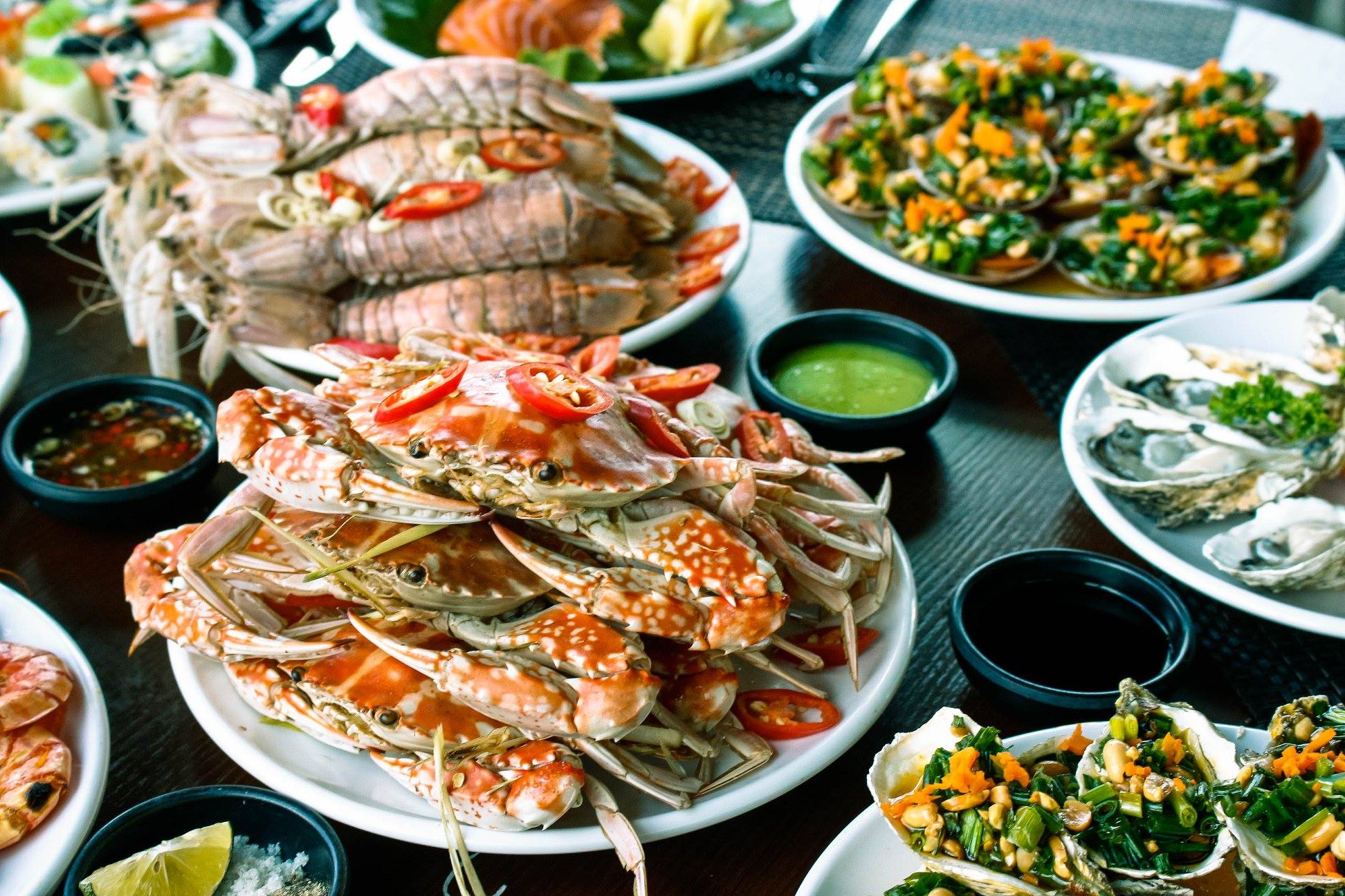 Hải sản tươi rói tại biển Nhật Lệ