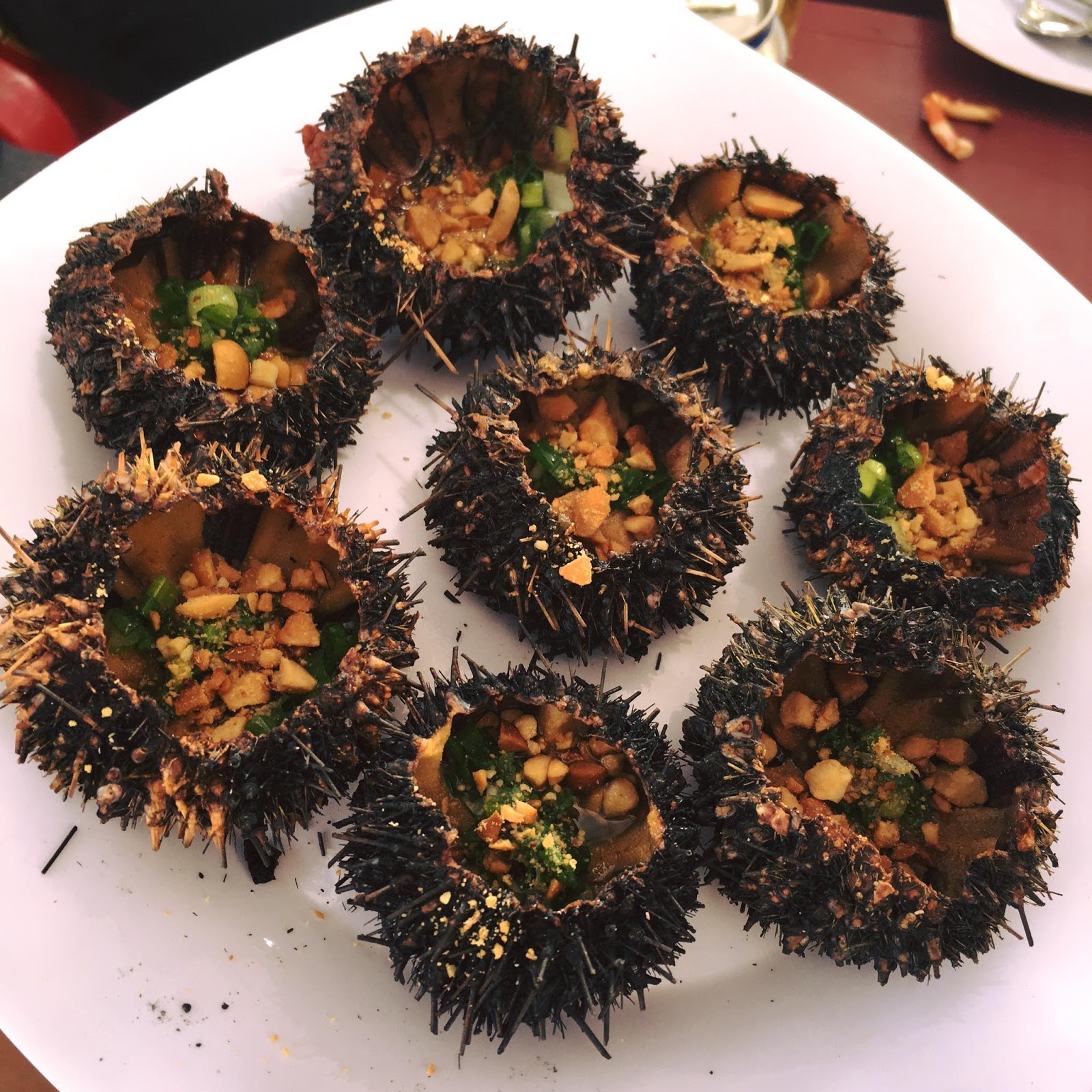 Nhum biển nướng mỡ hành 