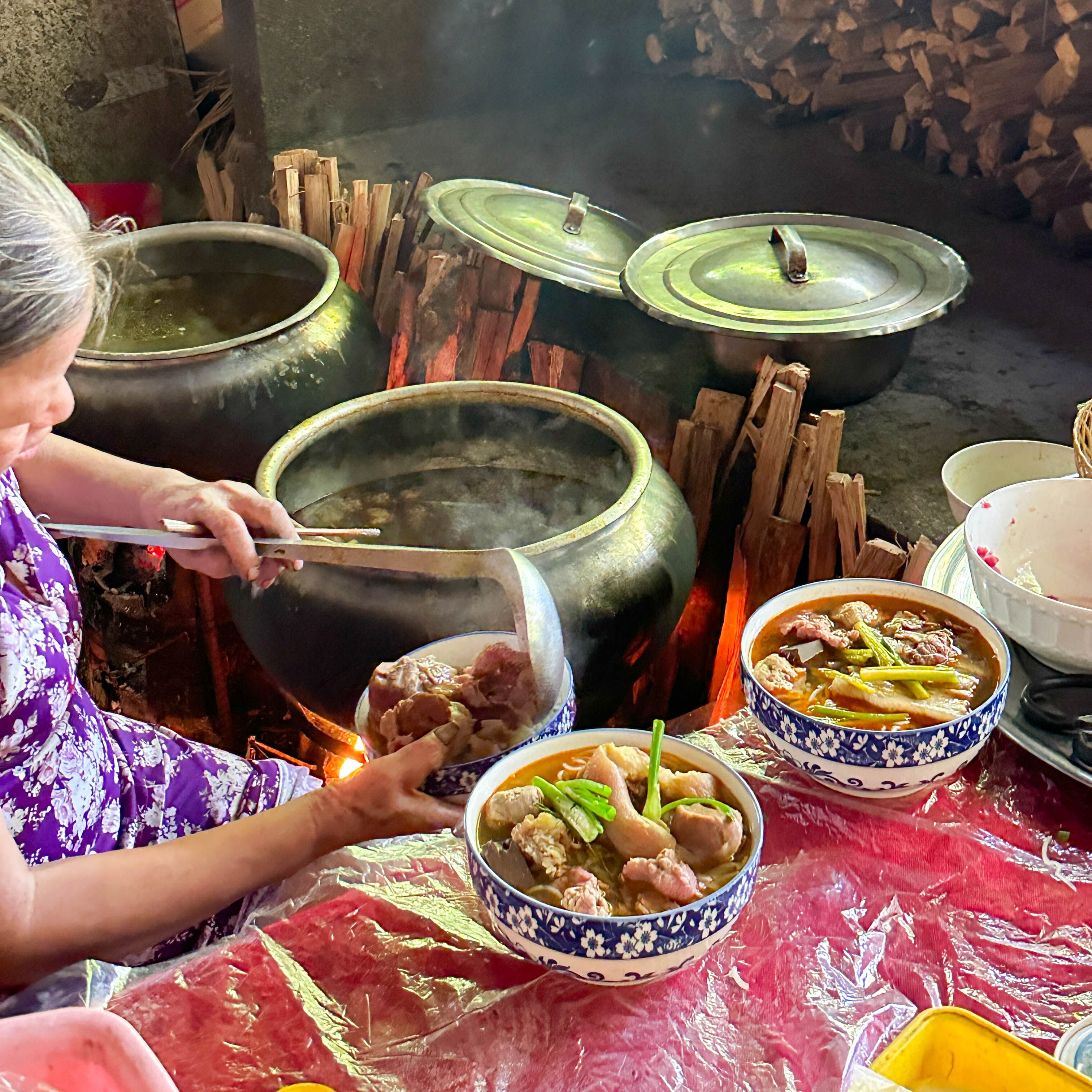 Bát bún đầy đặn, hấp dẫn thực khách