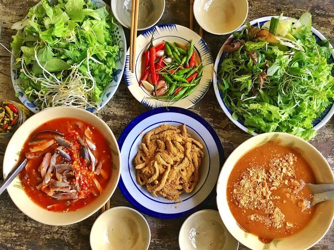 Món gỏi cá nam ô trứ danh