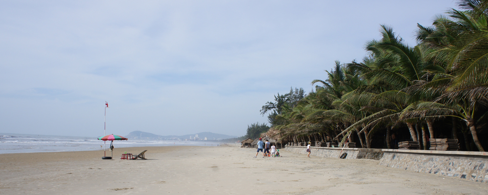 Bãi Long Cung
