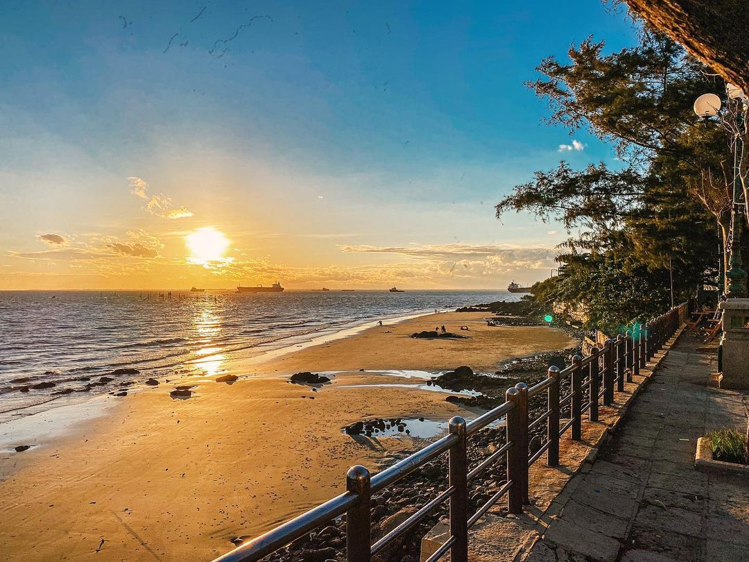 Hoàng hôn tại bãi Dâu
