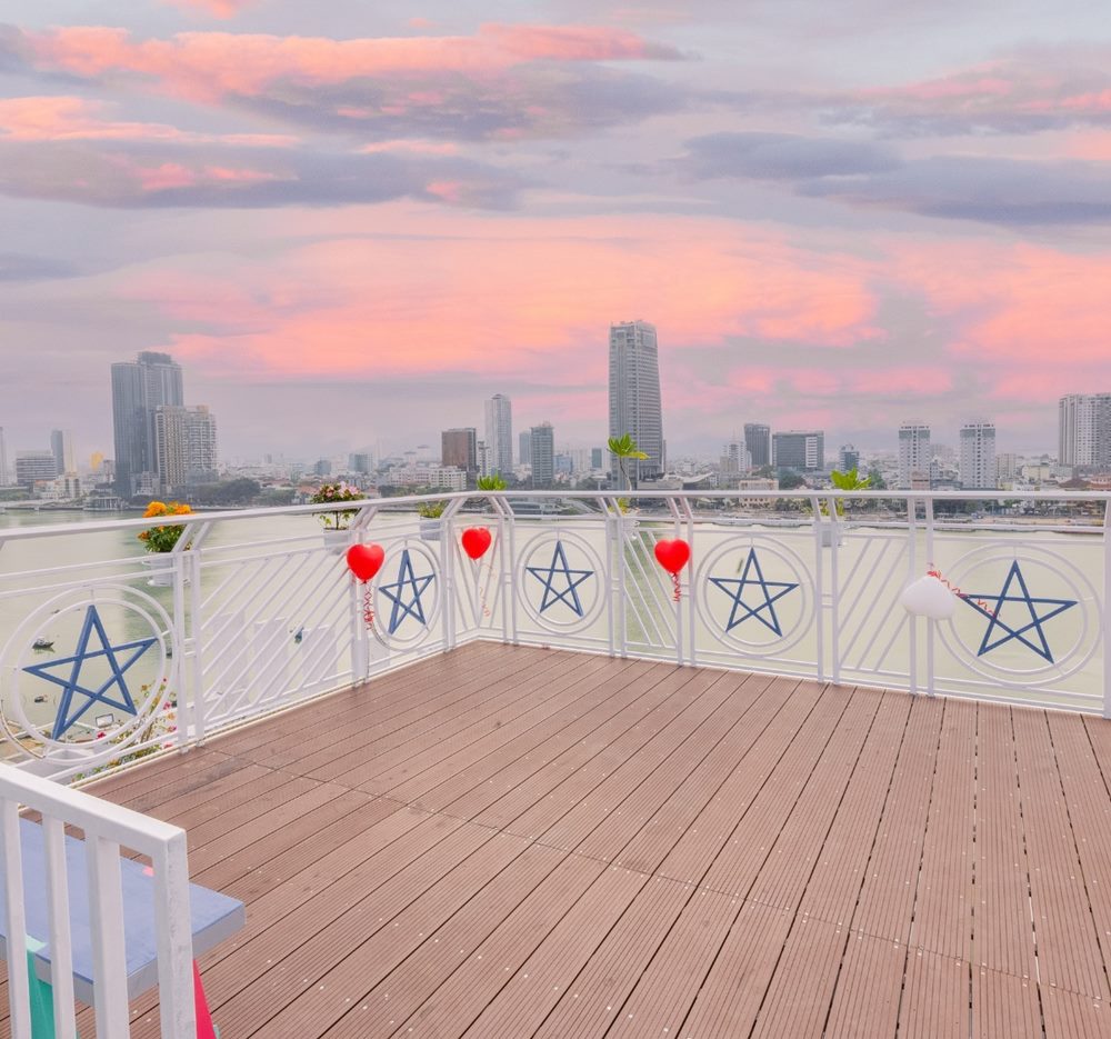 Star City Hotel & Apartment