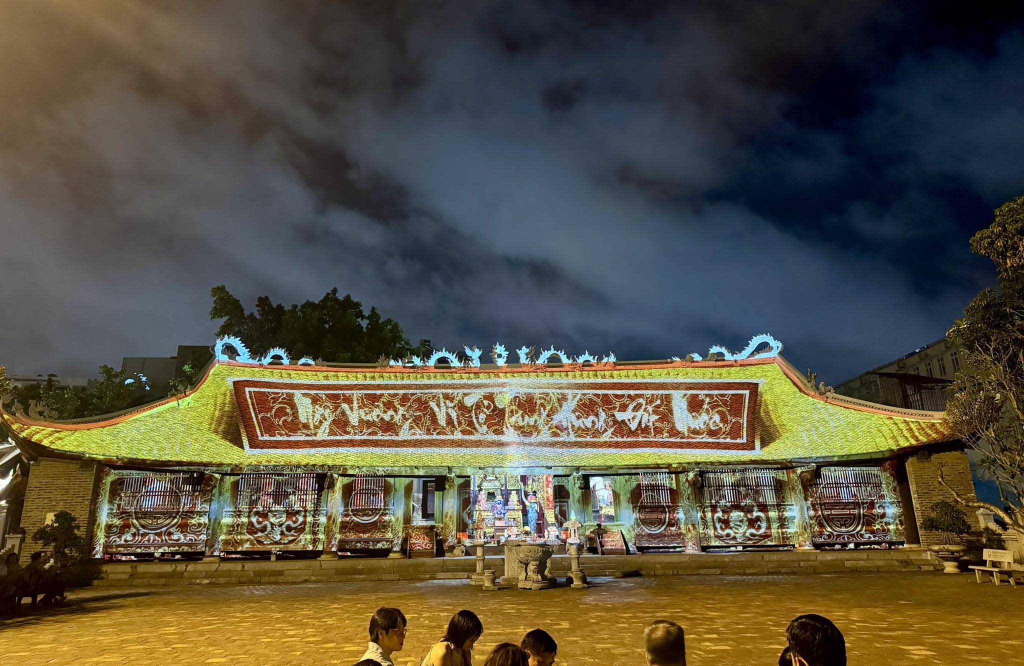 Tour du lịch đêm đầu tiên của thành phố Hải Phòng
