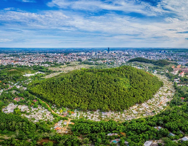 Sông Hương, núi Ngự là