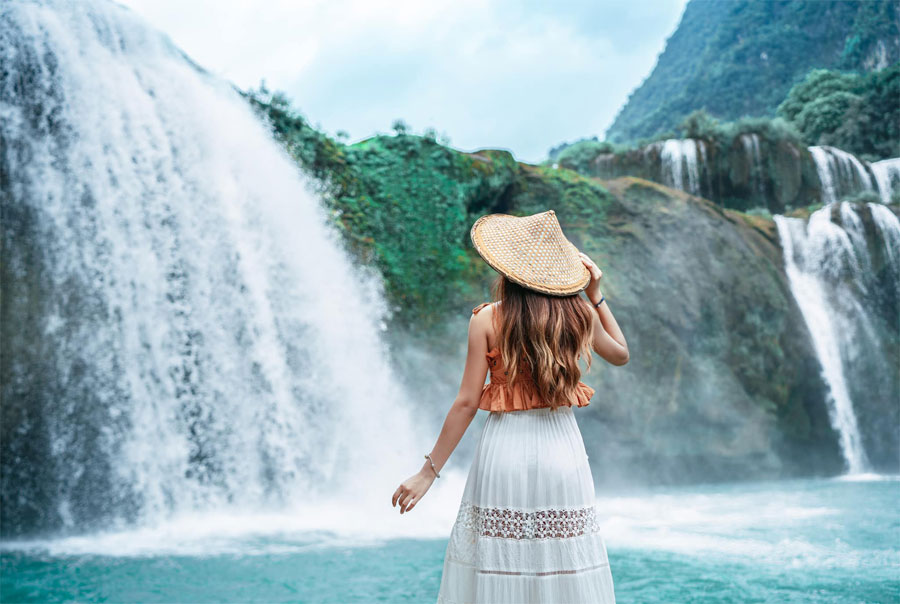 Checkin thác Bản Giốc