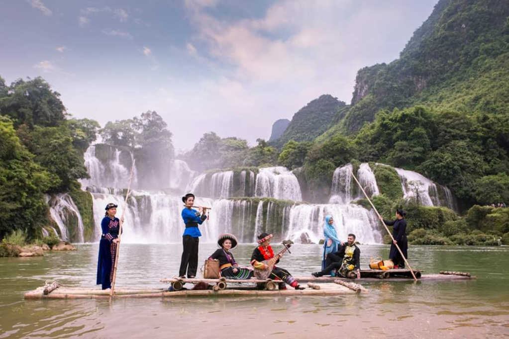 Trải nghiệm khám phá Thác Bản Giốc