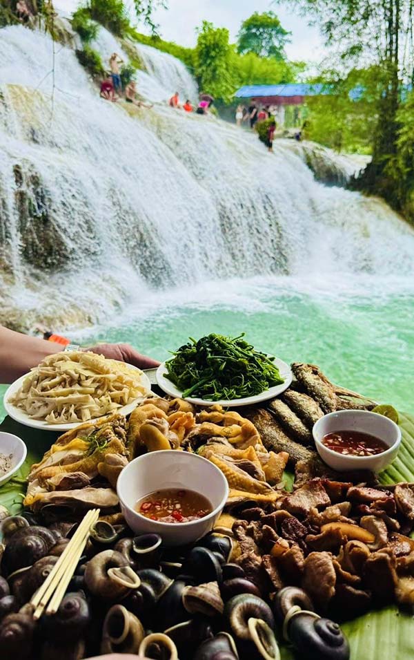 Đặc sản Hòa Bình nhất định phải thử khi tới thác Trăng
