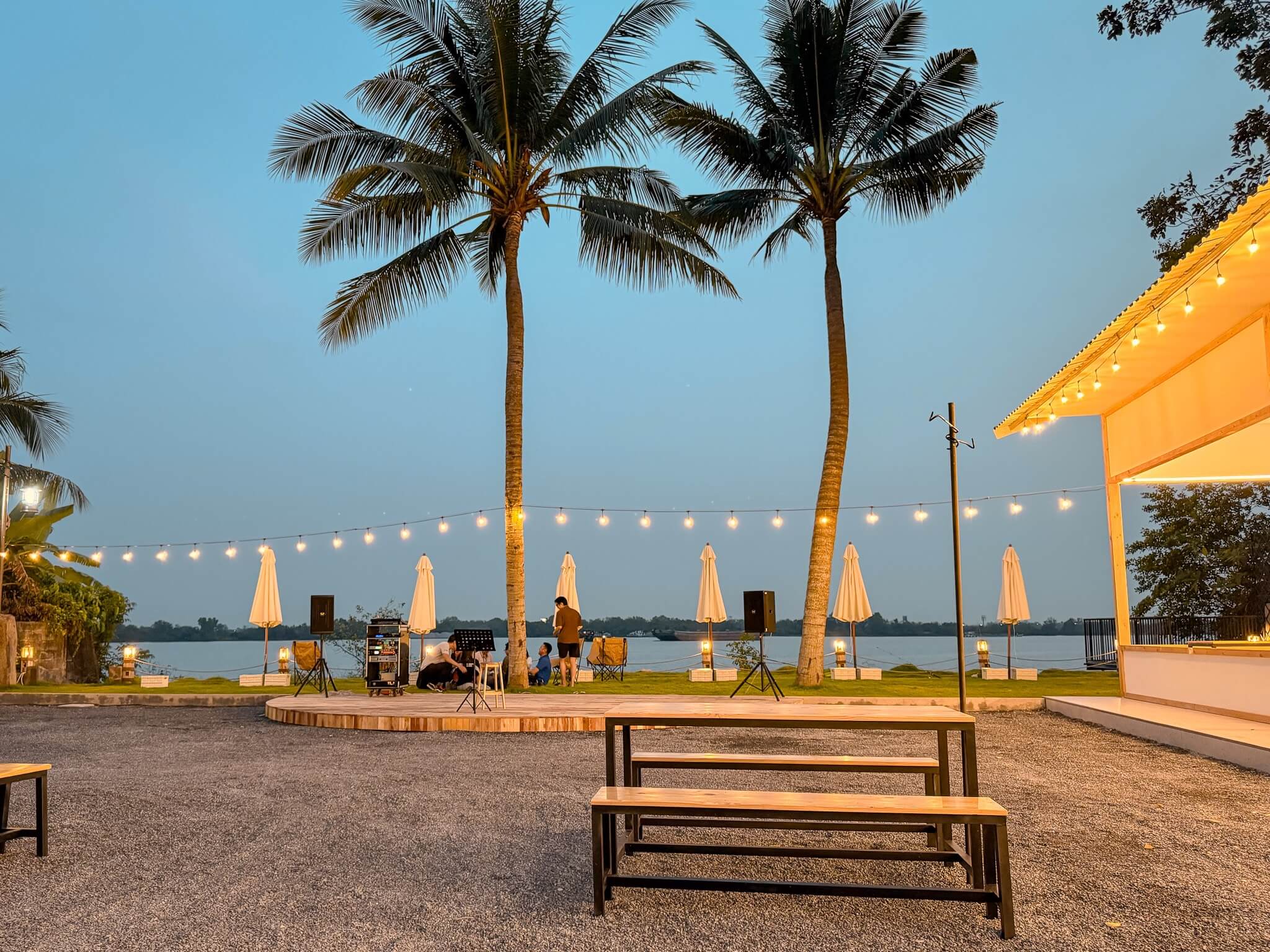GU Việt Glamping