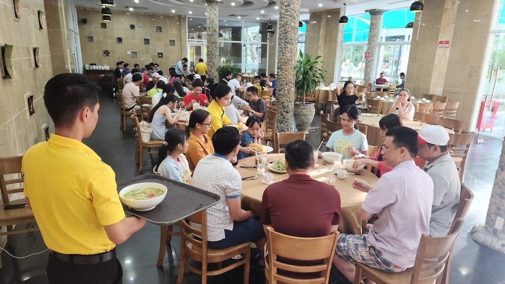 Kinh nghiệm ăn uống tại Khu du lịch Trăm Trứng