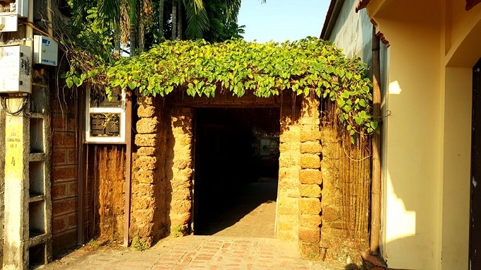 Nhà cổ ông Hùng