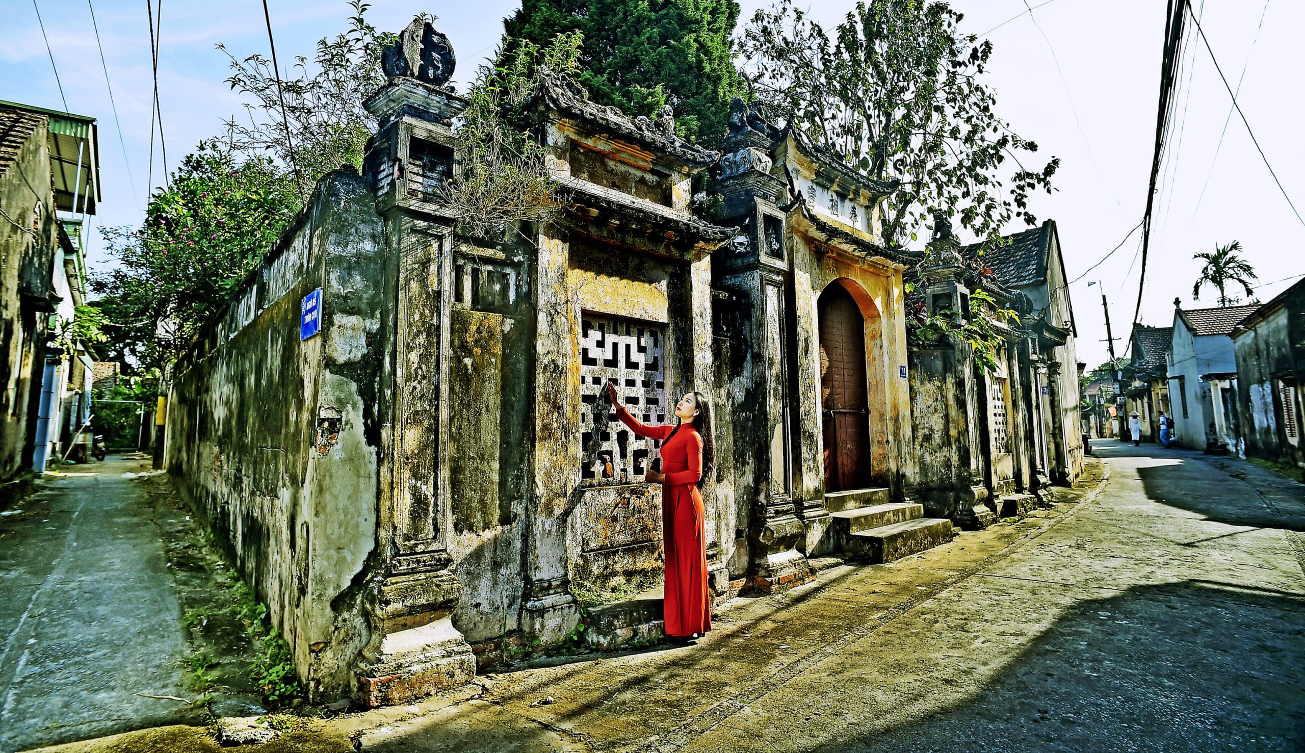 Dạo quanh những dãy nhà cổ trầm mặc