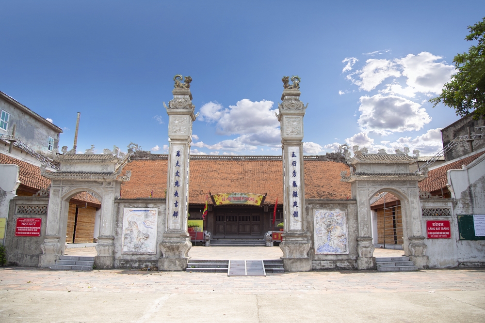 Làng cổ Bát Tràng