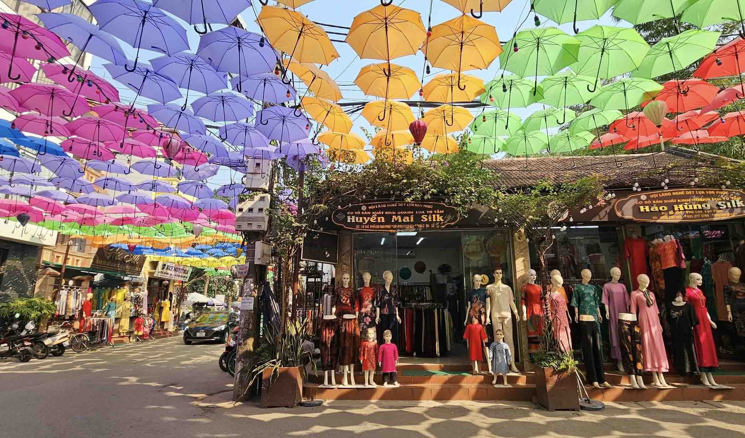 Làng lụa Vạn Phúc Hà Đông