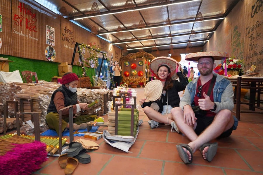 Tour làng hương Quảng Phú Cầu