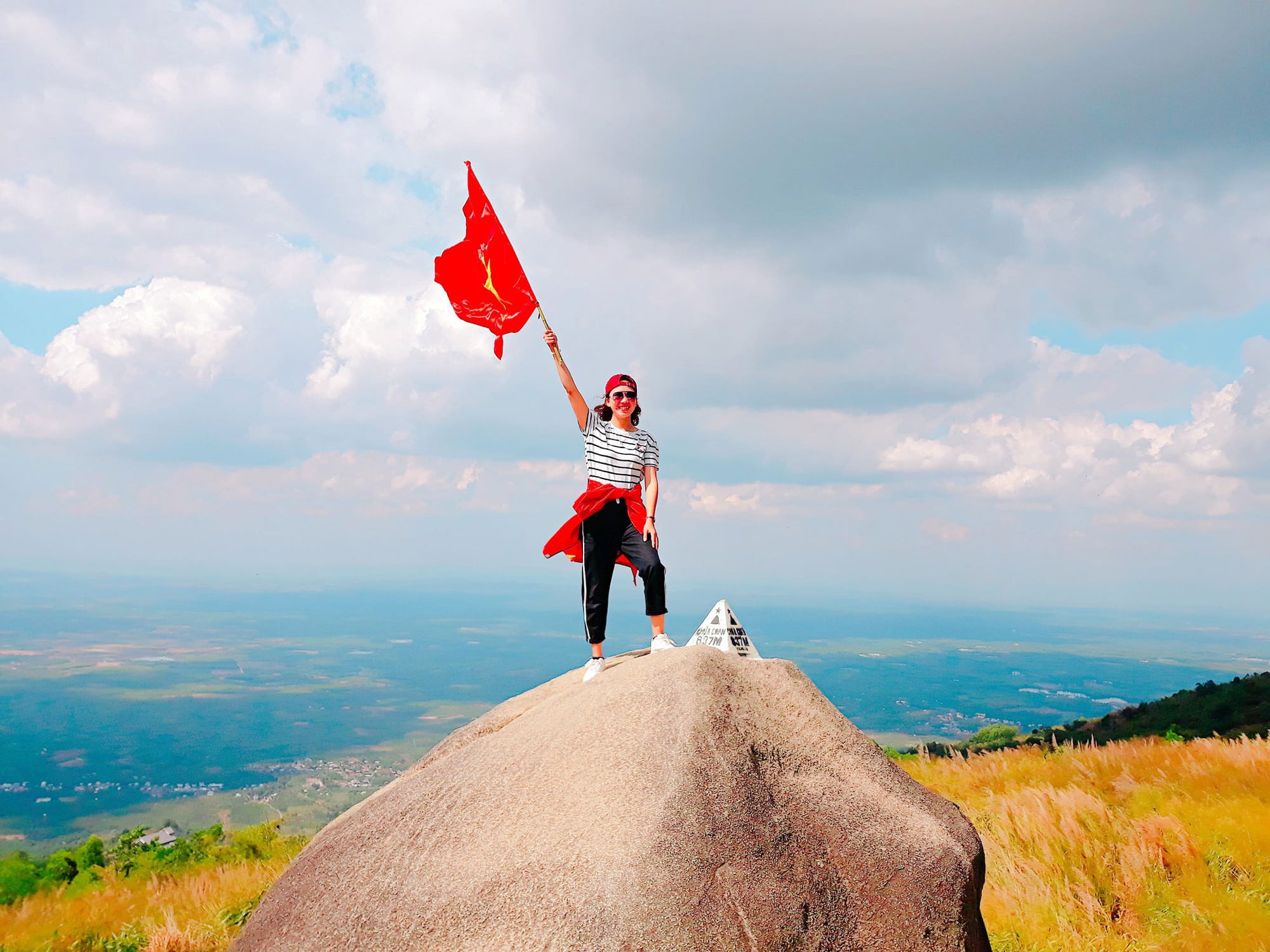 Trekking núi Chứa Chan