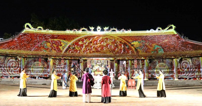 Tour đêm Dấu thiêng Hàng Kênh ưu đãi giá vé, mua 1 tặng 1
