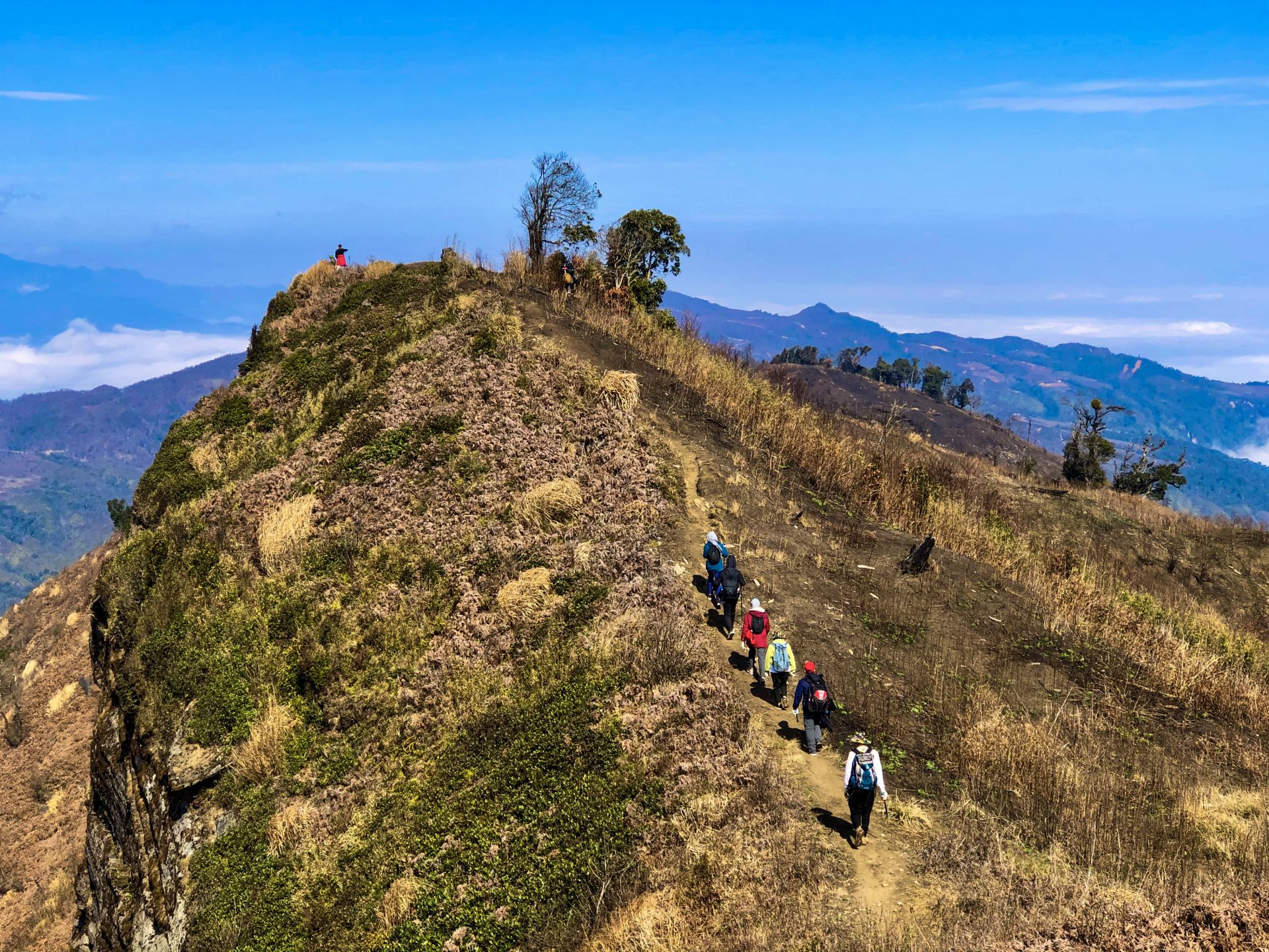 Du khách cần chuẩn bị thật kỹ trước khi trekking Lảo Thẩn