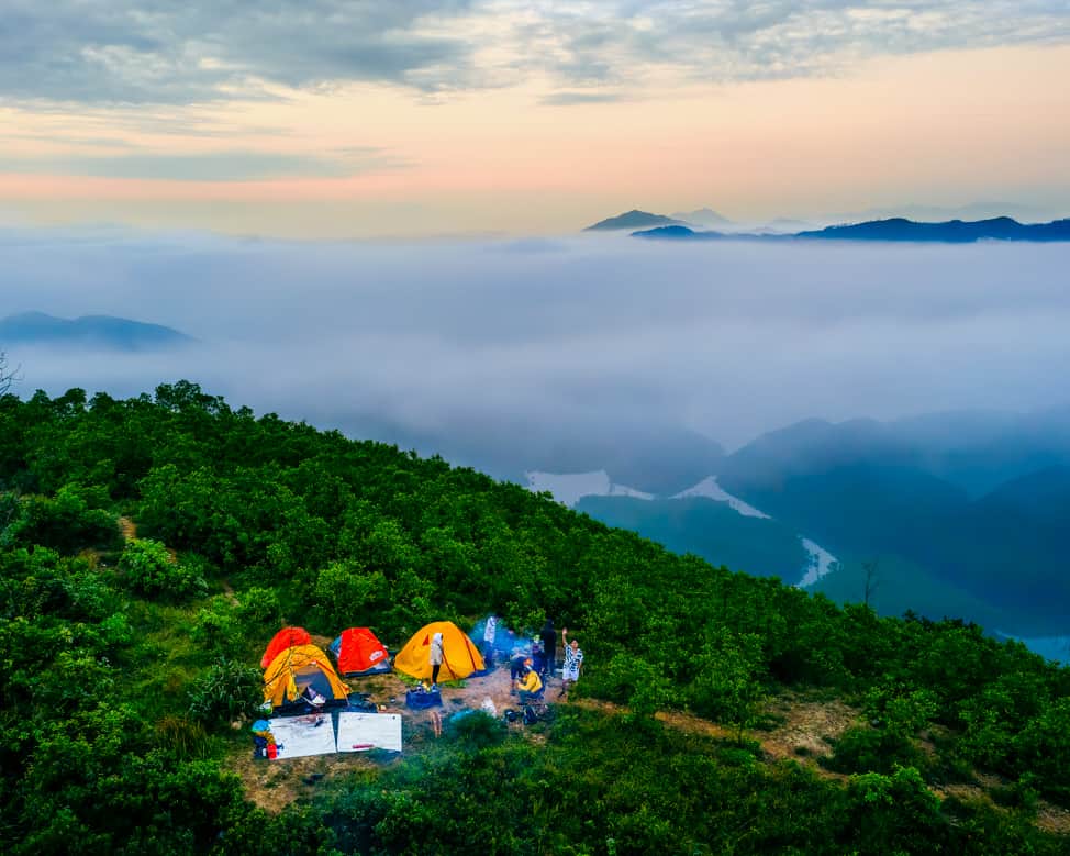 thưởng thức ẩm thực trên đỉnh Bạch Mã