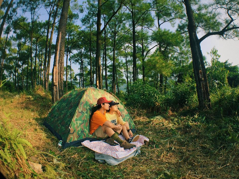 Tour trekking cắm trại trong rừng Bạch Mã