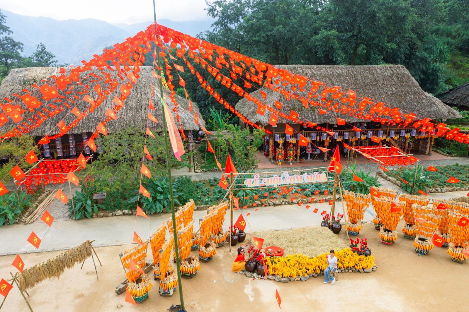 Lễ hội mùa vàng bản mây