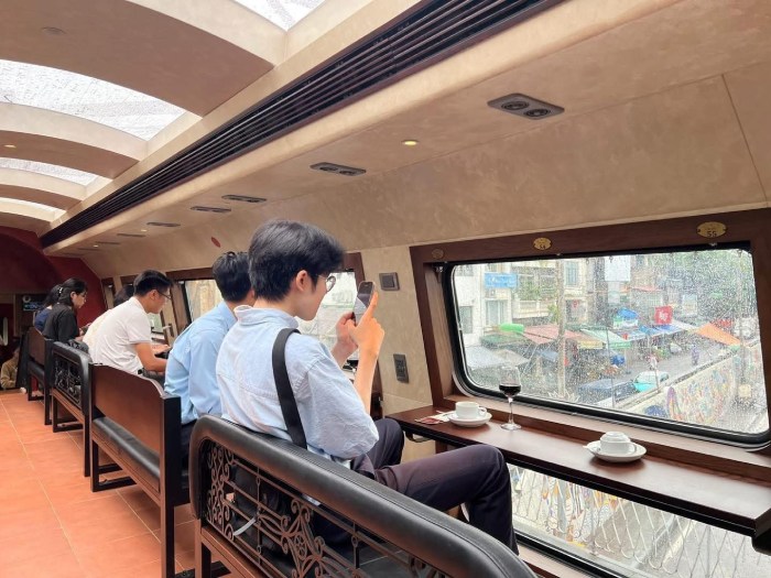 Tầng 2 của đoàn tàu di sản