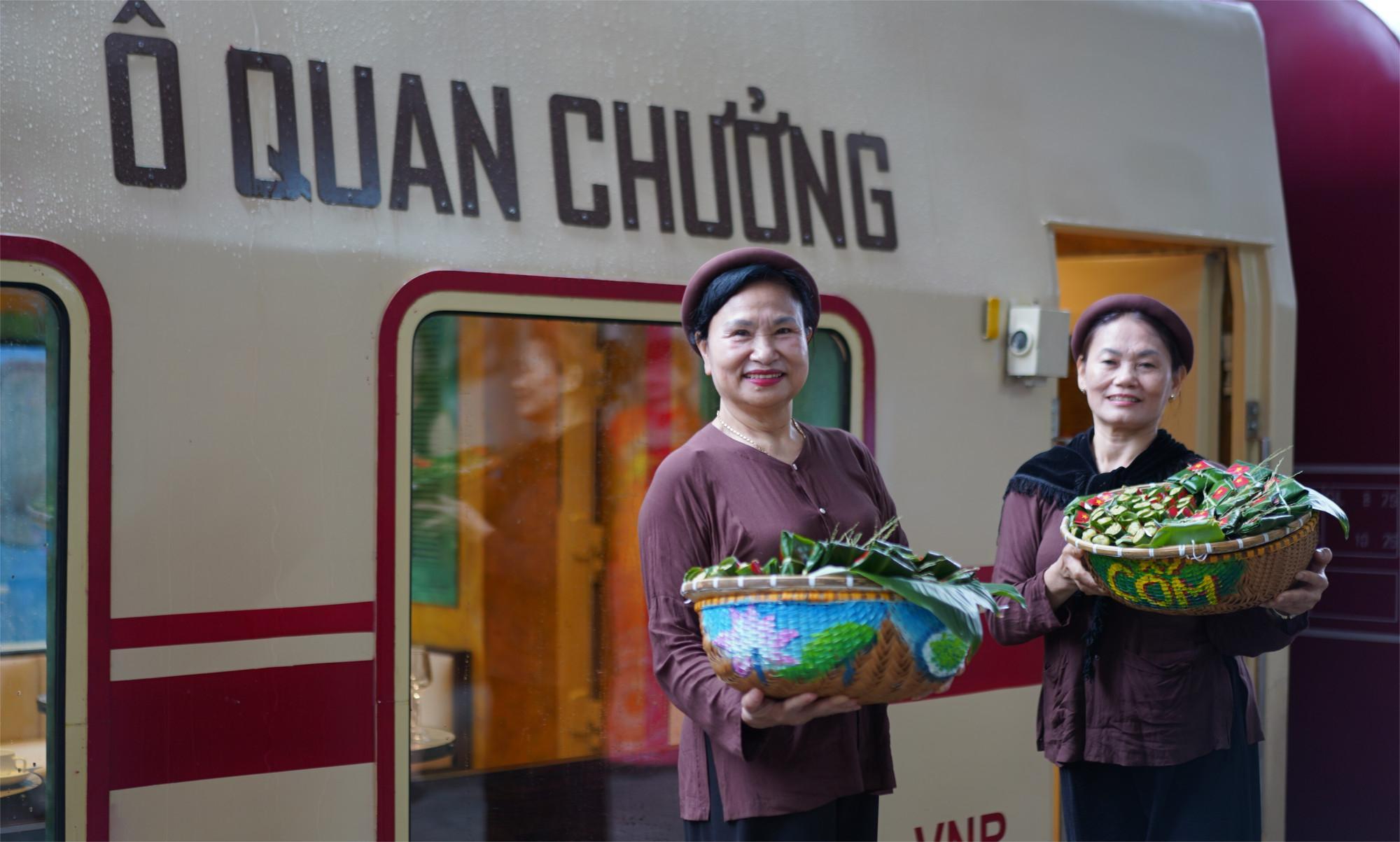 Trải nghiệm ẩm thực thủ đô trên tàu di sản