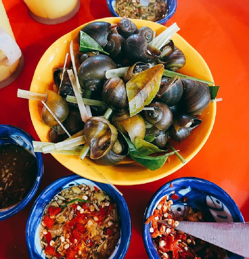 Ốc luộc 