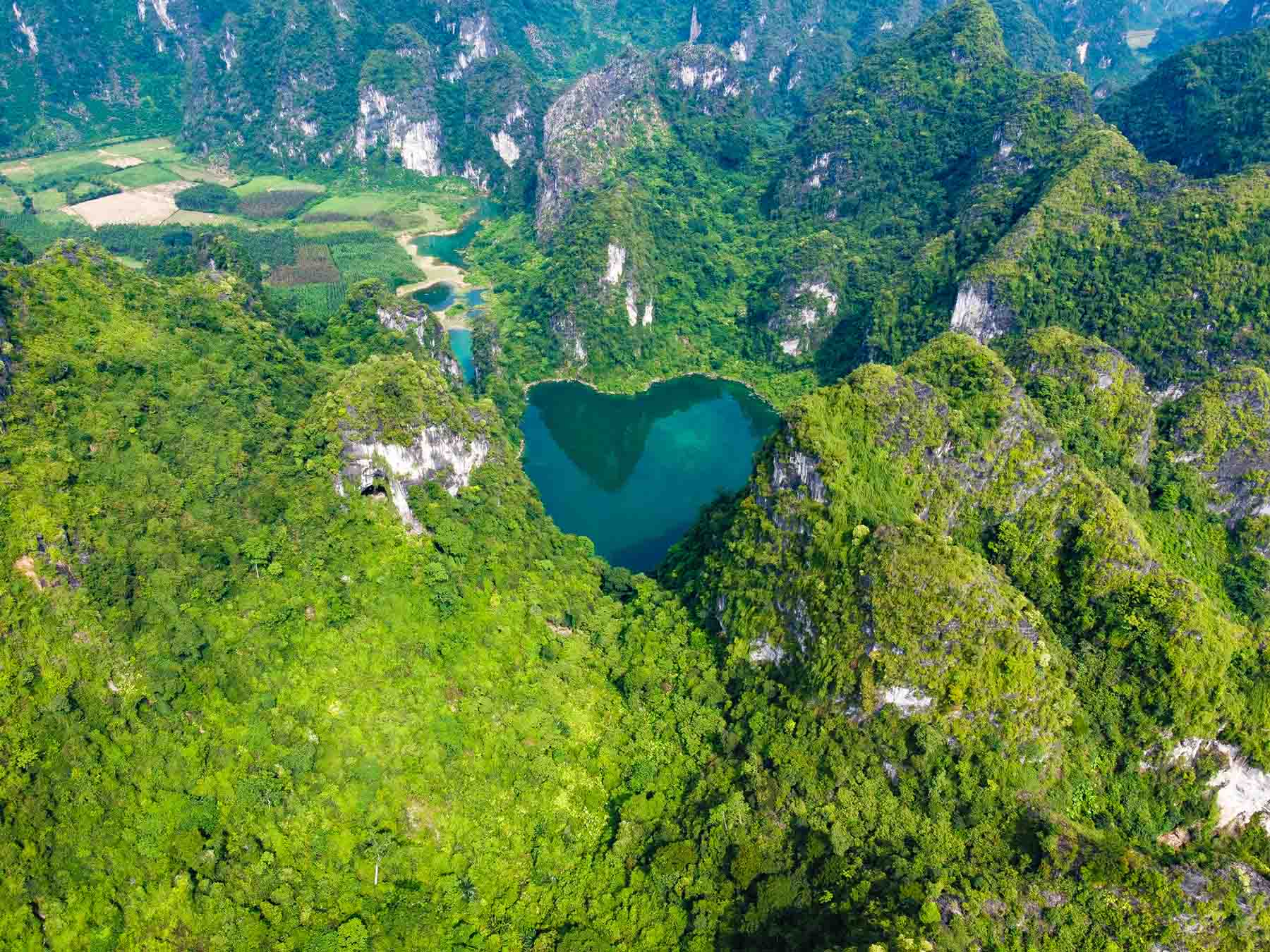 Thác Khe Dầu Lạng Sơn từ trên cao nhìn xuống