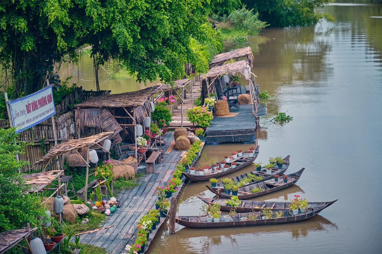 Lưu trú tại rừng tràm Trà Sư