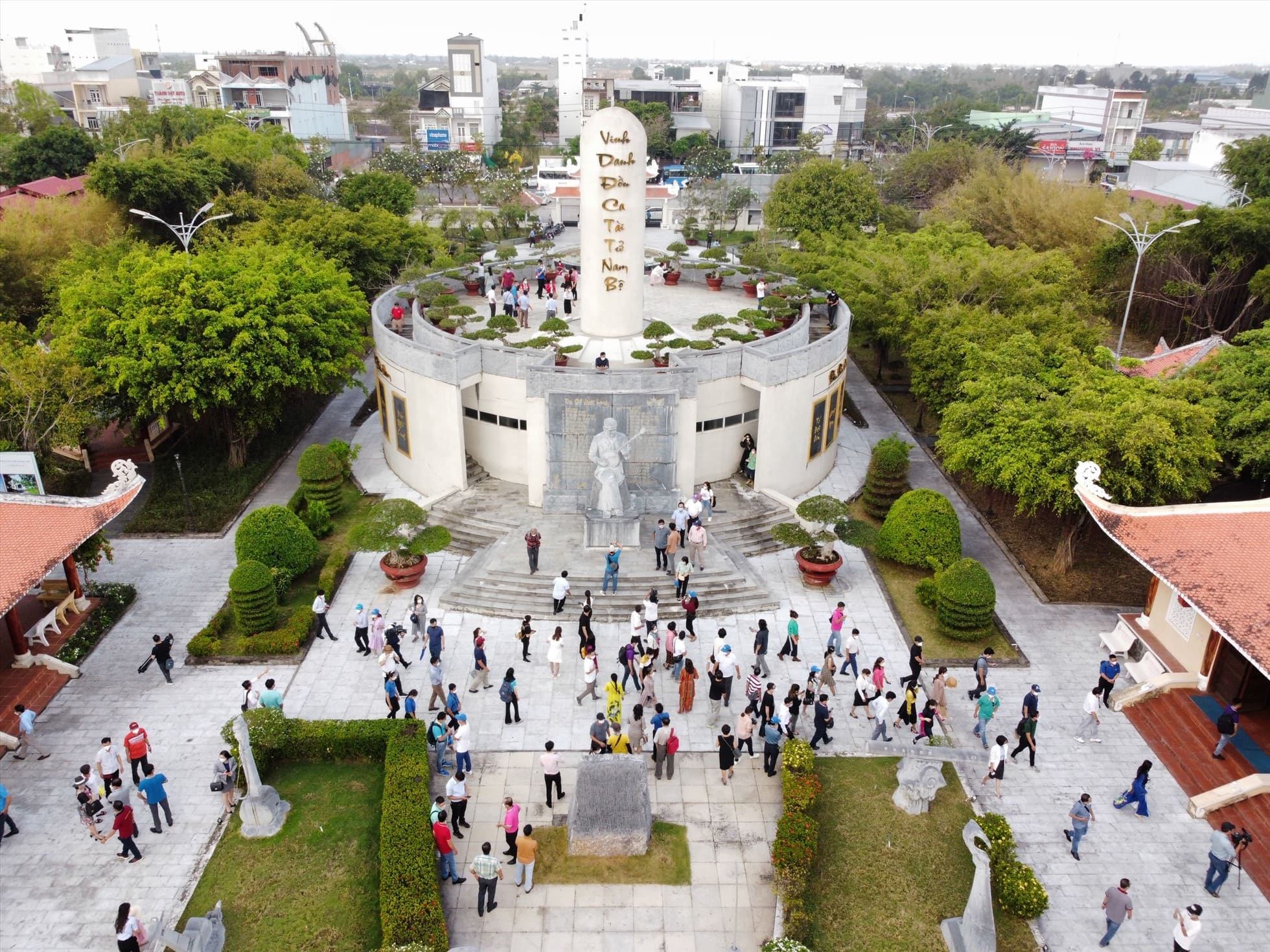 Khu lưu niệm nhạc sĩ Cao Văn Lầu