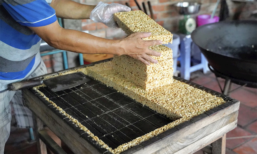 bánh phồng nổ