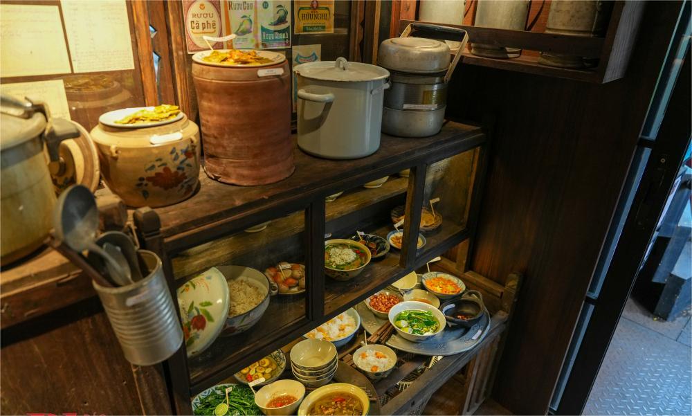 Toa Bếp - Mâm - Chạn