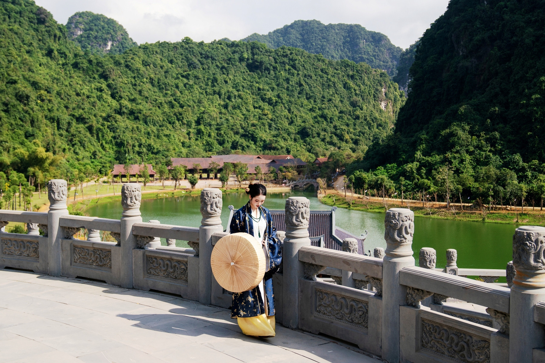 Lưu ý khi khám phá Thung Ui Ninh Bình