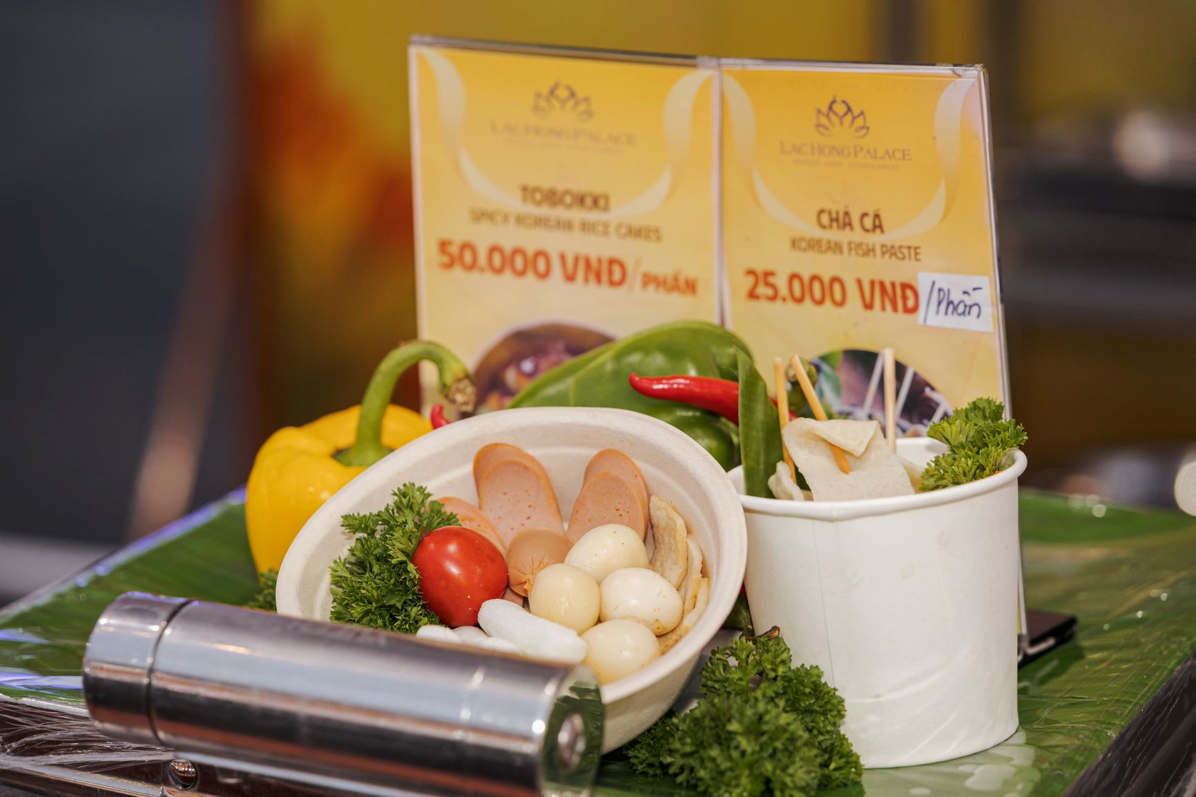 Những món ăn đến từ gian hàng Hàn Quốc