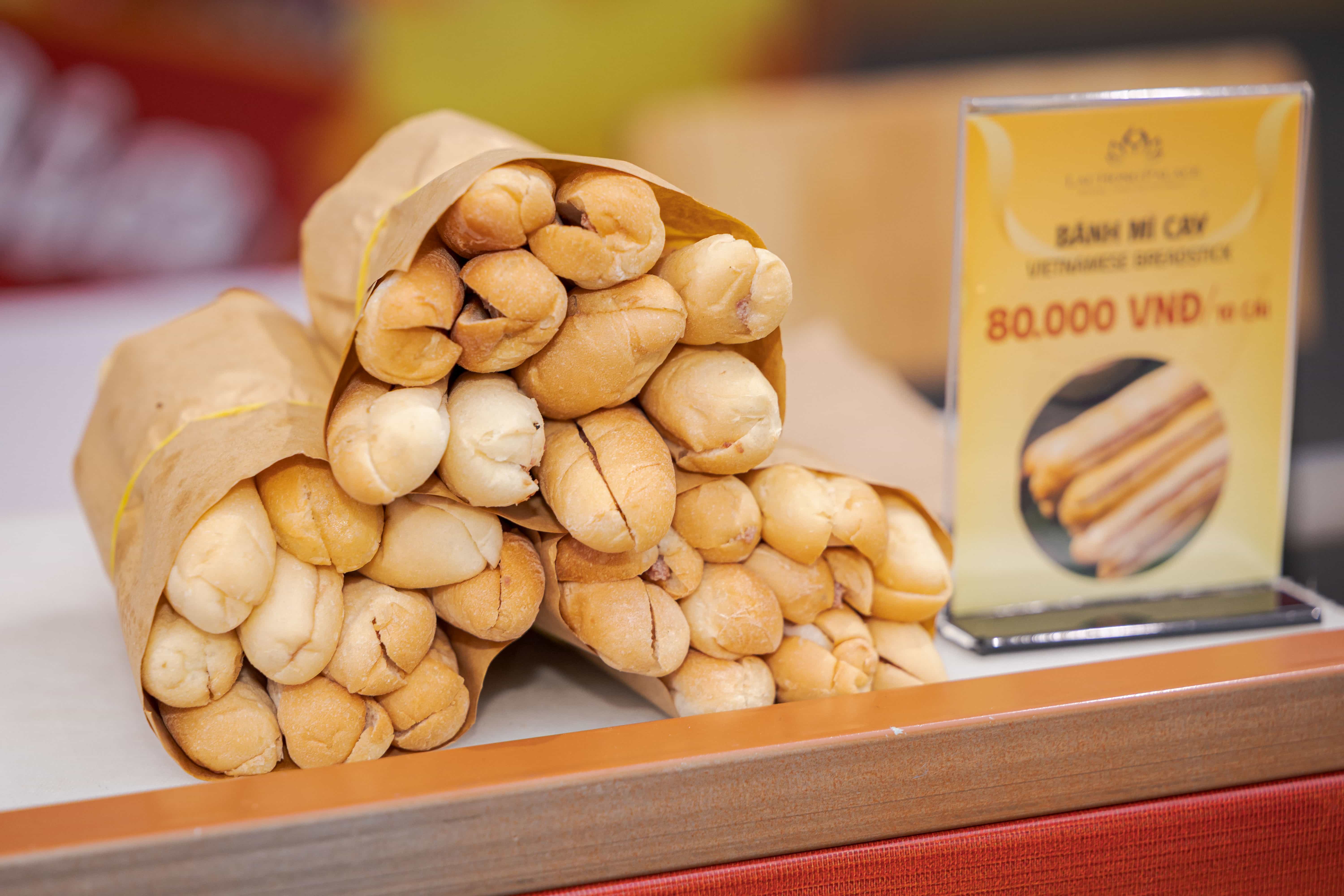 bánh mì que Hải Phòng