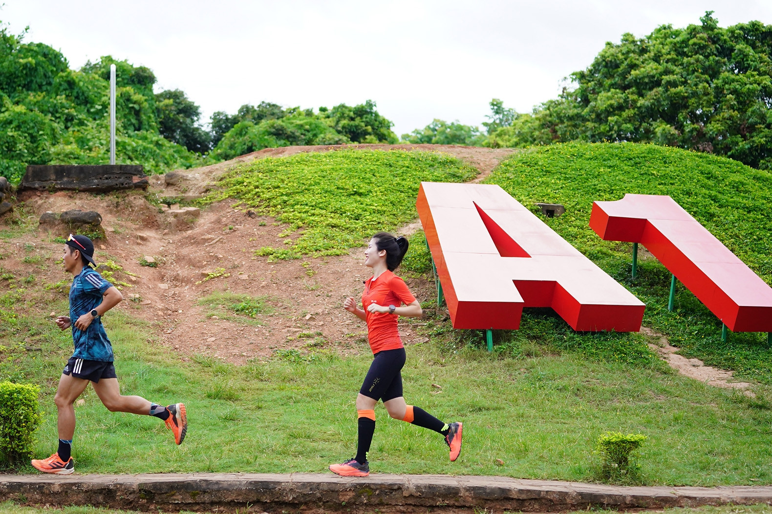 Giải chạy kỷ niệm 70 năm chiến thắng Điện Biên Phủ