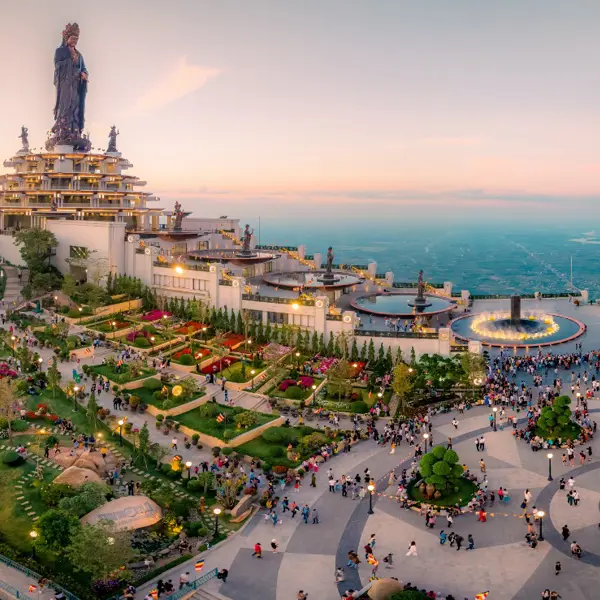 Cẩm nang du lịch núi Bà Đen chi tiết dành cho du khách