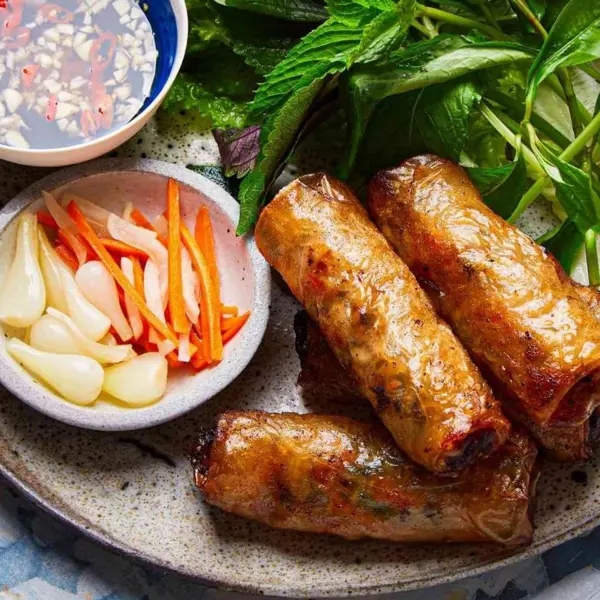 6 món ăn Việt lọt top món chiên giòn ngon nhất châu Á