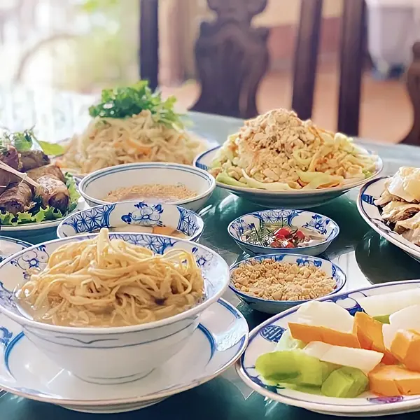 Cỗ Bát Tràng - Tinh hoa ẩm thực Việt Nam