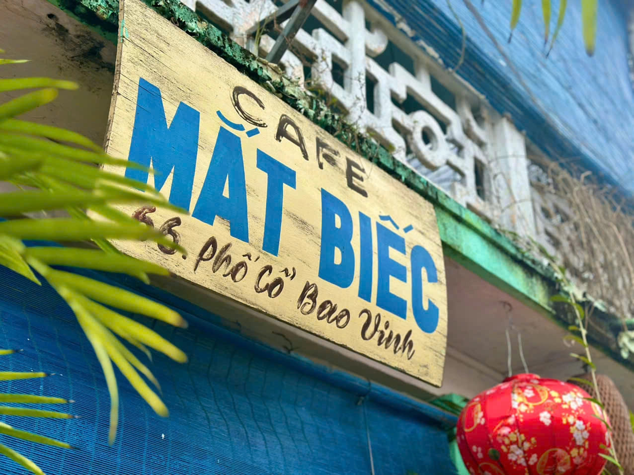 Quán cà phê tại phố cổ Bao Vinh