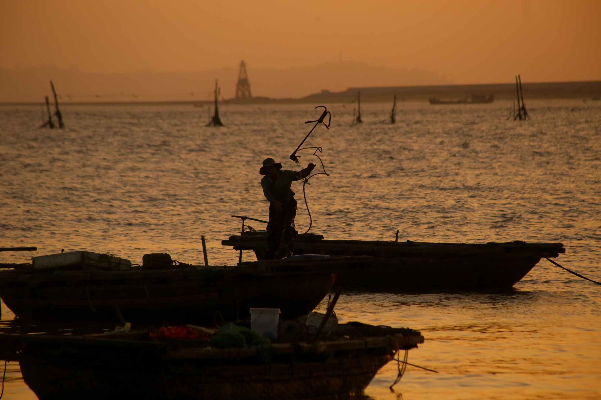Cảnh sinh hoạt thường ngày tại làng chài